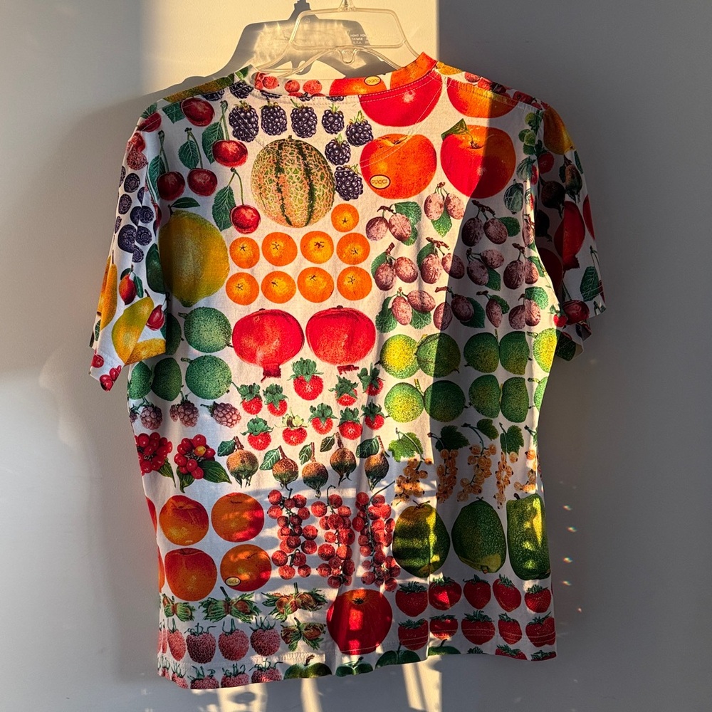 Gucci vintage Tom Ford Era s/s 1996 Fruit Print Tee size M - Picture 4 of 7